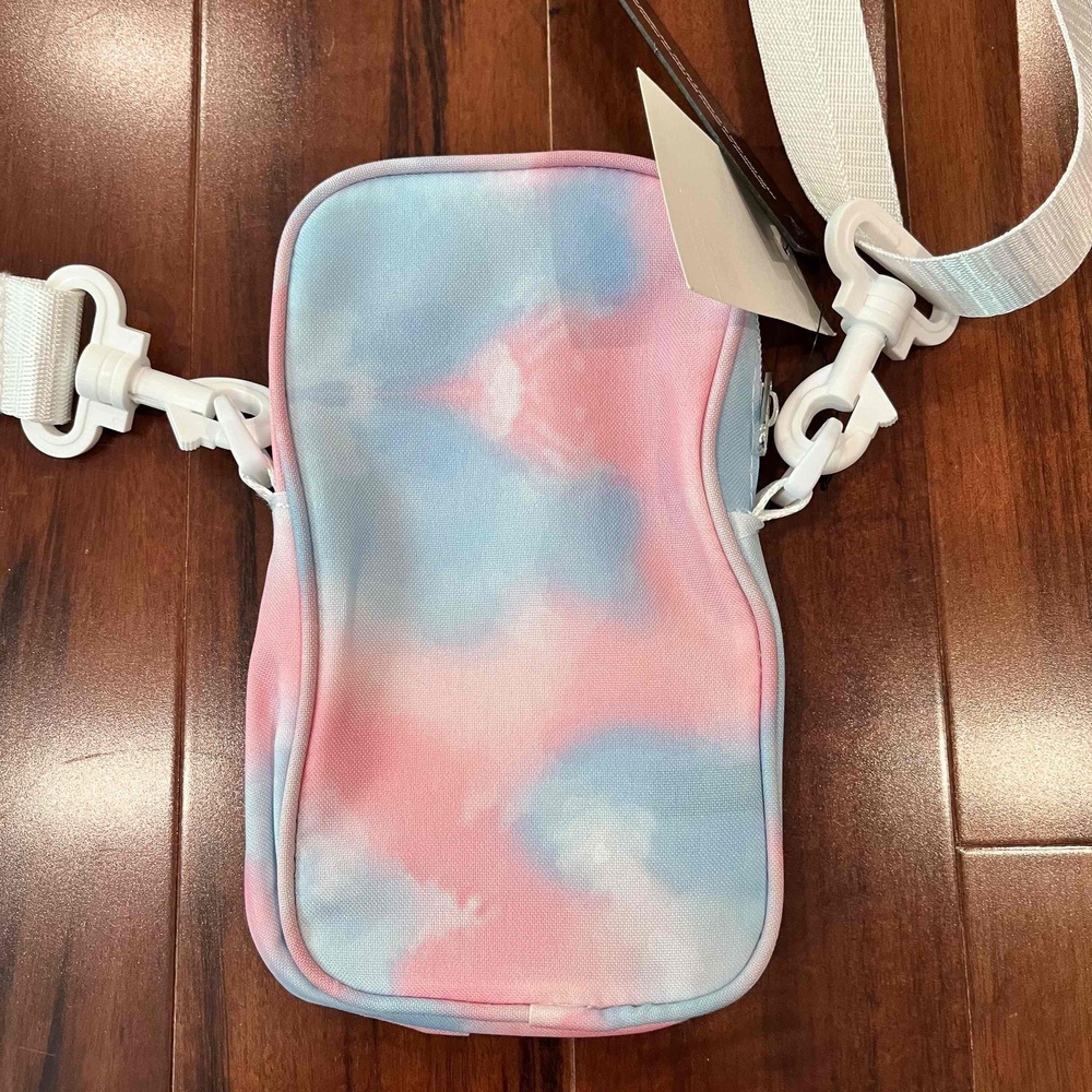 Phluid Unisex Crossbody Bag Cloud Pink Blue Tie Dye Purse New NWT Sz Small - Picture 3 of 7